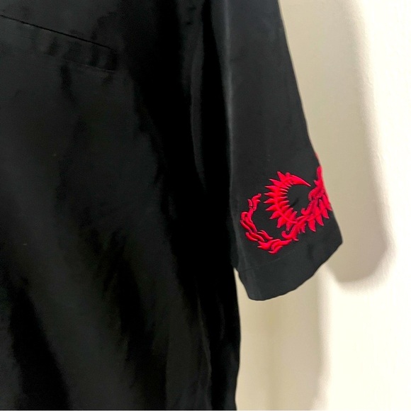 Vintage Sapphire Lounge Men’s Large Black Dress Shirt Red Dragon Embroidery - Picture 3 of 9